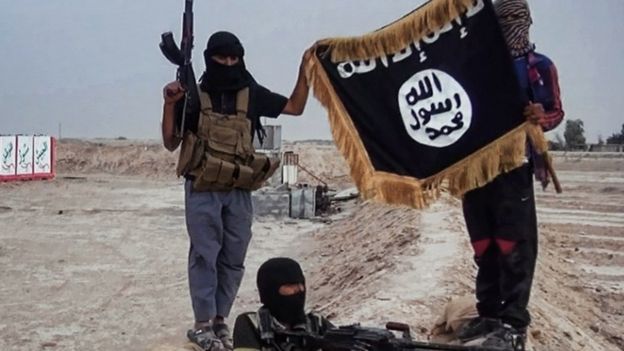 يضم التنظيم مئات المقاتلين من حملة الجنسيات الغربية