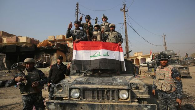 نیروهای عراقی کنترل کامل حمام العلیل در جنوب موصل را در دست گرفته اند