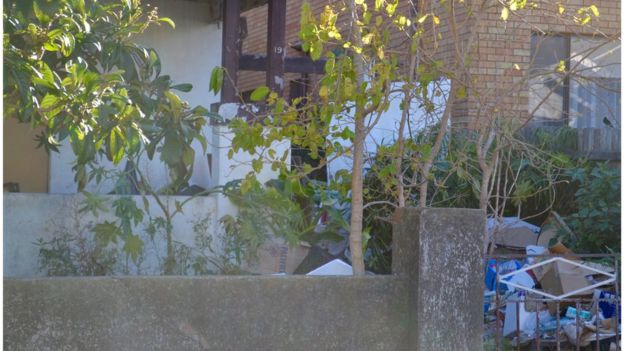 A recent picture of the Bobolas family's house