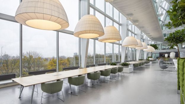 Tomorrow's buildings: Is world's greenest office smart? ilicomm Technology Solutions Tomorrow's buildings: Is world's greenest office smart? ilicomm Technology Solutions