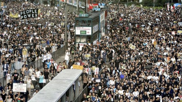 2003年的廿三條立法激髮香港50萬人上街