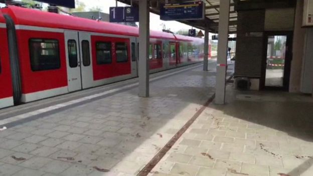 Grafing station platform