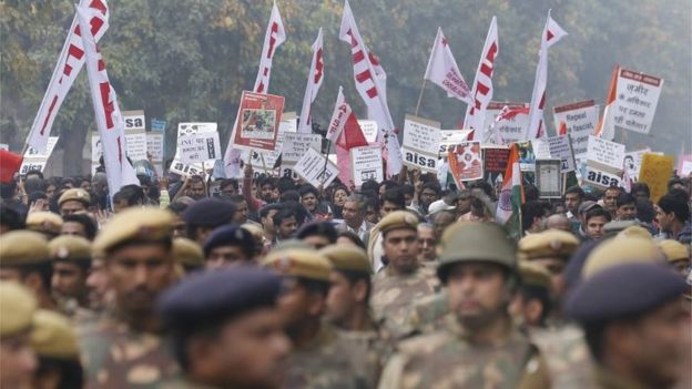 Jawaharlal Nehru University (JNU) students and their supporters shout slogans as they participate in a protest march in New Delhi, India, 18 February 2016.
