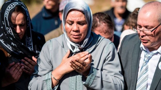 لطيفة بن زياتن