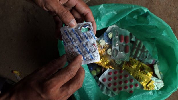 Suspected counterfeit medicine discovered in a market along Thai-Cambodian border