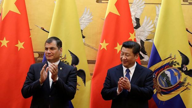 Ecuadoran President Rafael Correa and Chinese President Xi Jinping at a summit