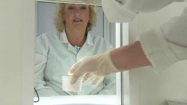 Super-taster receives test product