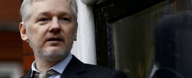 Wikileaks негиздөөчүсү Жулиан Ассанж киберкуралдар кокунучунун жайылганы тууралуу мурдатан эле эскертип келүүдө