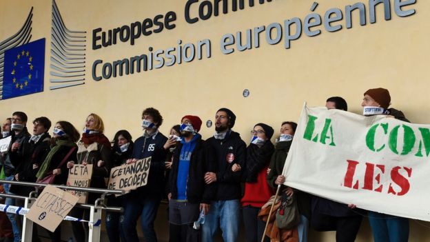 Anti-Ceta and TTIP demonstration outside European Commission HQ in Brussels - 27 October