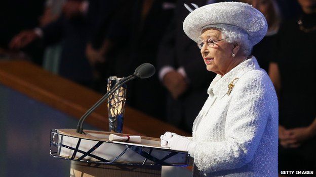 queen's christmas speech 2013 iplayer tv