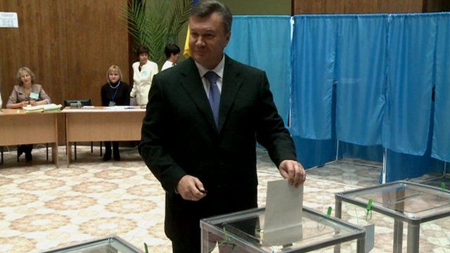 President Viktor Yanukovych casts his vote