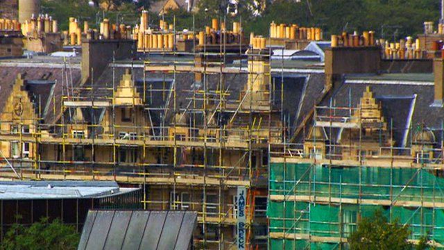 Scaffolding surrounds properties in Edinburgh