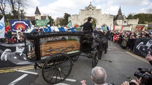 Horse-drawn cortege for Bob Crow