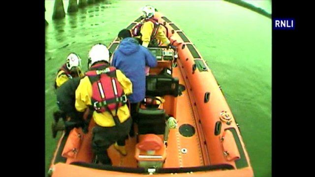 Lifeboat rescue