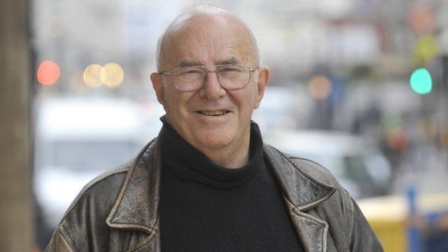 Clive James bicycle Clive James bicycle