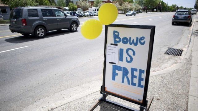 A sign celebrating the release of US Army Sergeant Bowe Bergdahl