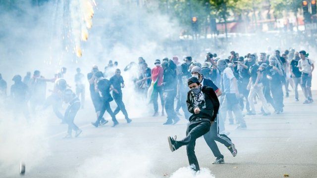 Demonstrators in Paris