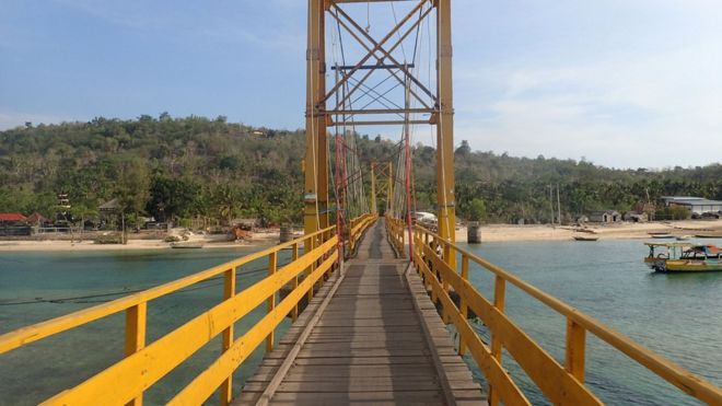 The bridge connected two small islands off Bali's south-east coast (Reuters)