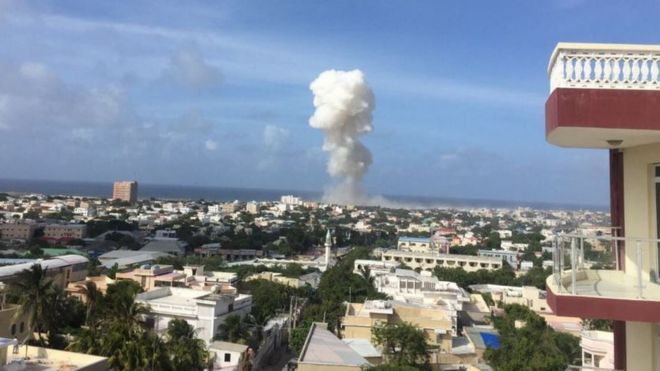 Plume of smoke from Mogadishu blast