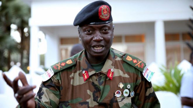 Jenerali Badjie amuunga mko rais Jammeh licha ya mataifa ya magahribi kutoa vitisho vya kijeshi dhidi yake