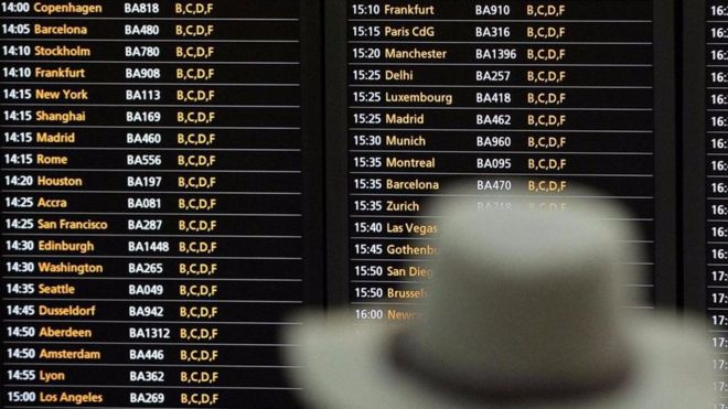 Cách đi máy bay khôn ngoan trong kỳ nghỉ lễ