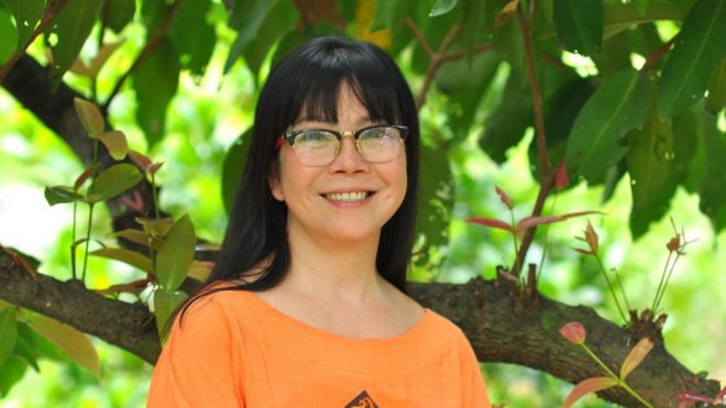 Ca sỹ Ánh Tuyết