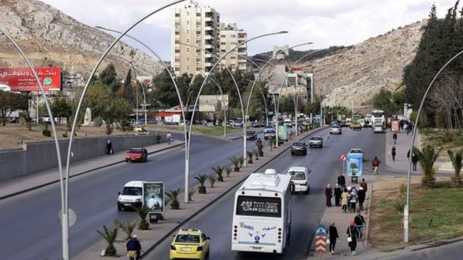 الحرب في سوريا: الجيش السوري يتهم إسرائيل بقصف منطقة مطار المزة العسكري غرب دمشق