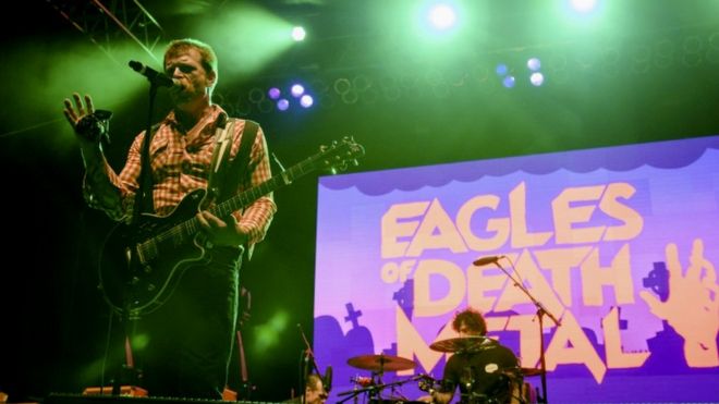 Jesse Hughes of the rock band Eagles of Death Metal performs with drummer Joey Castillo (R), 2014
