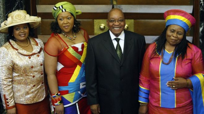 President Zuma (C) and the first ladies, Nompumelelo Ntuli (L), Thobeka Madiba and Sizakele Khumalo taken parliament in Cape Town in 2009