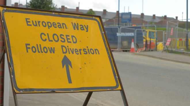 European Way, road closed sign
