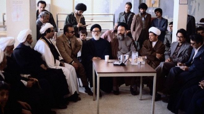 هاشمی رفسنجانی در هیات اعزامی حکومت ایران به کردستان، فروردین ۱۳۵۸