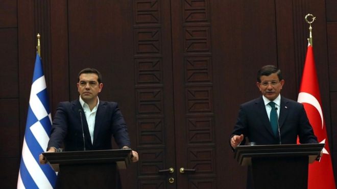 Alexis Tsipras (L) and Ahmet Davutoglu, 18 Nov
