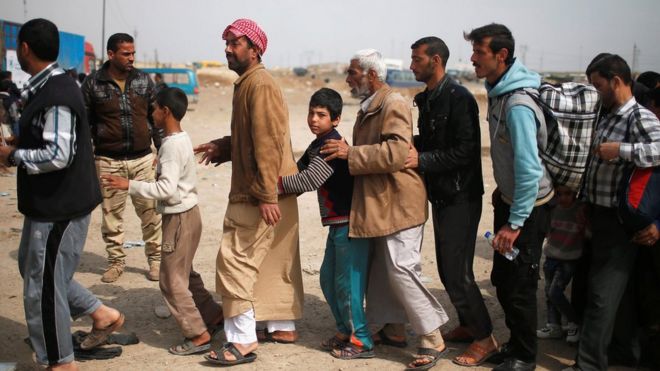 الأمم المتحدة: تنظيم الدولة يكدّس المدنيين في مبان مفخخة ويستخدمهم دروعا بشرية
