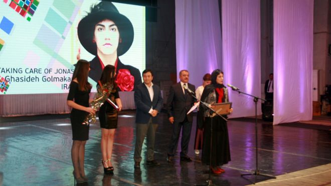 جایزه ویژه‌ای به فیلمسازان جوان اختصاص داده شد، که امسال این جایزه برای فیلم "مراقبت از جوناس" نصیب قصیده گلمکانی از ایران شد.