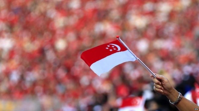 Singaporean flag at national day rehearsal (1 Aug 2015)