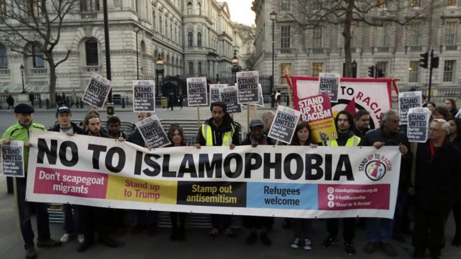 صحف عربية تحذر من خطورة "احتضان" الغرب للجماعات المتشددة