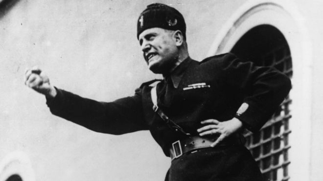 Benito Mussolini em 1934
