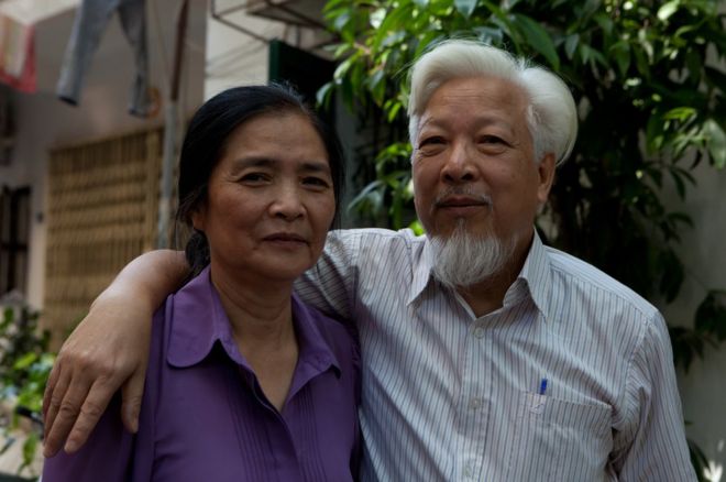 Nguyen Thi Van, seen here with husband Pham