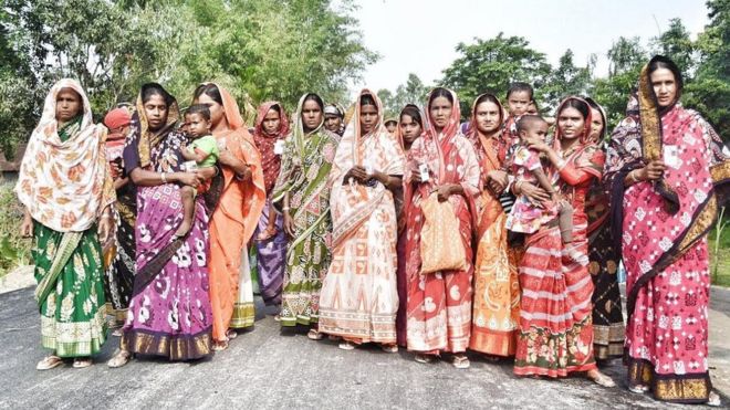 Women going to the polling booth