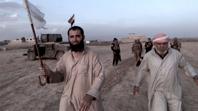 مدنيون عراقيون في الموصل