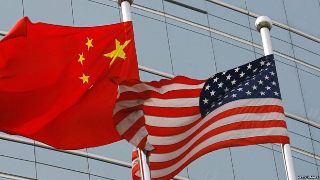 Chinese and US flags (file photo)