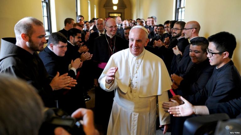 Pope Francis greets seminarians at St Charles Borromeo Seminary in Philadelphia (September 27, 2015)