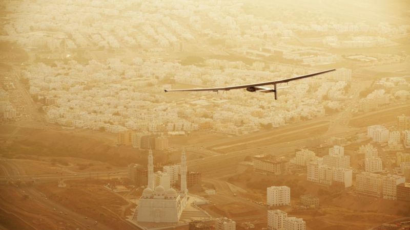 Movido a energia limpa, o Solar Impulse tem 17 mil clulas solares
