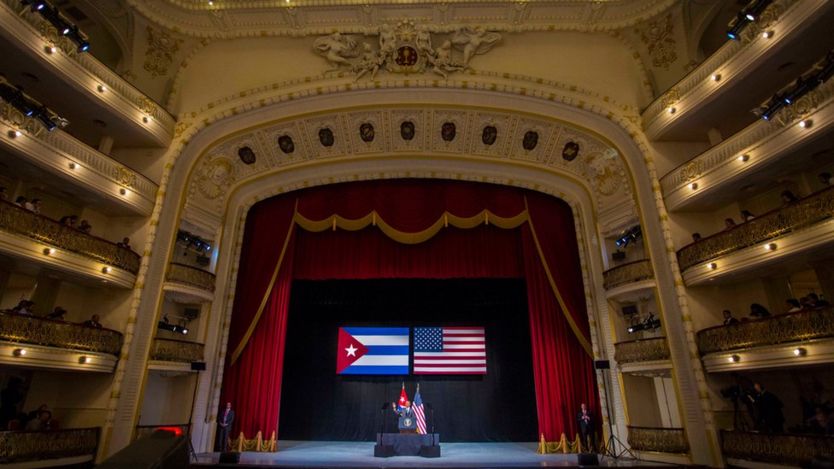 U.S. President Barack Obama waves to the crowd before he delivers his speech at the Grand Theater of Havana, Tuesday, March 22, 2016. Obama who is in Cuba in a trailblazing trip said he came to Cuba to 