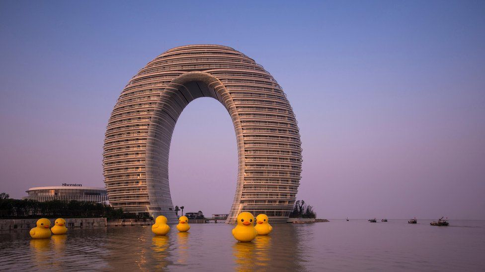 Sheraton Hot Spring Resort, rubber ducks at the front, Taihu Lake, Huzhou, Zhejiang, China