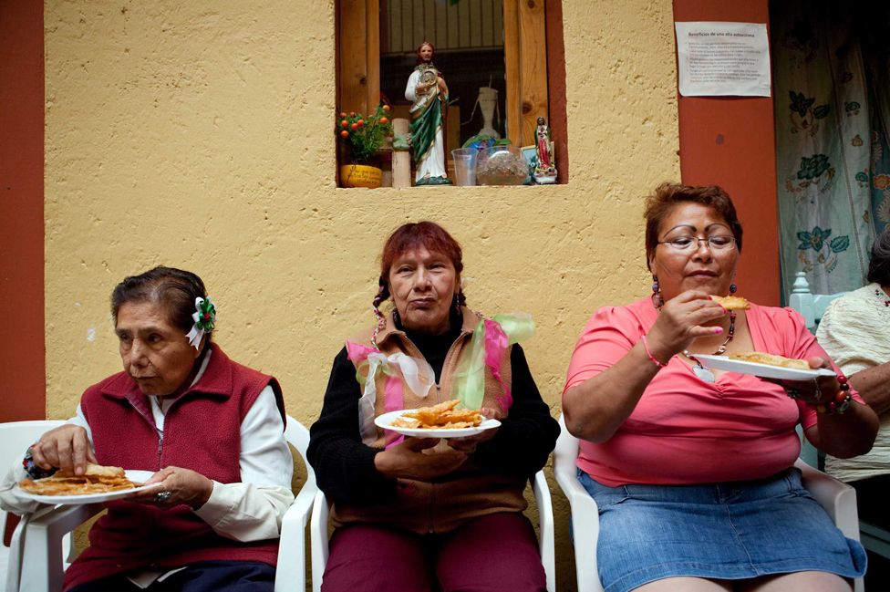 Casa Xochiquetzal-ən sakinləri Meksikanın 200 illiyini qeyd edirlər