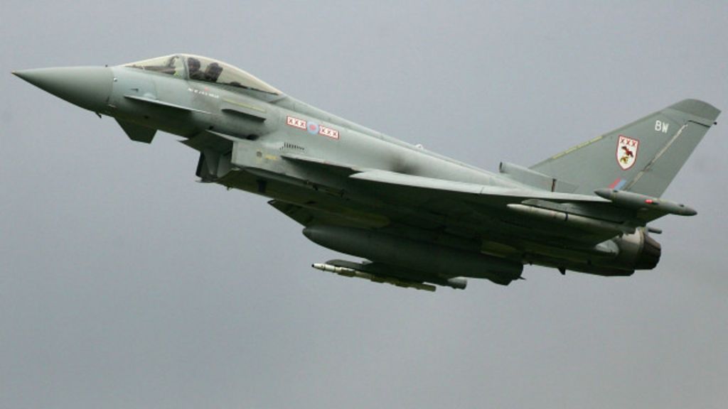 Jet tempur Inggris cegat dua pesawat pembom Rusia - BBC Indonesia