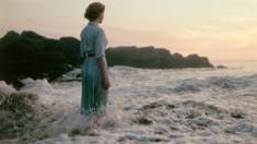 Ảnh từ cuộn phim dương bản bà Abell tìm được ở cửa hàng đồ cũ