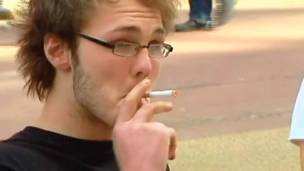 130725104458_cigarette_512x288_bbc_nocredit.jpg