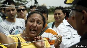 Mujer en la frontera Colombia Venezuela